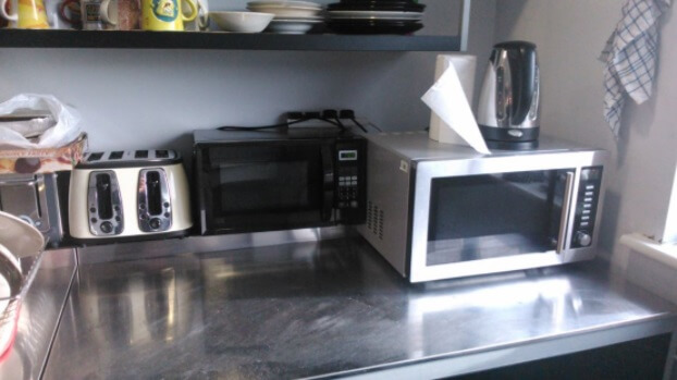 Cost-saving appliances in a kitchen