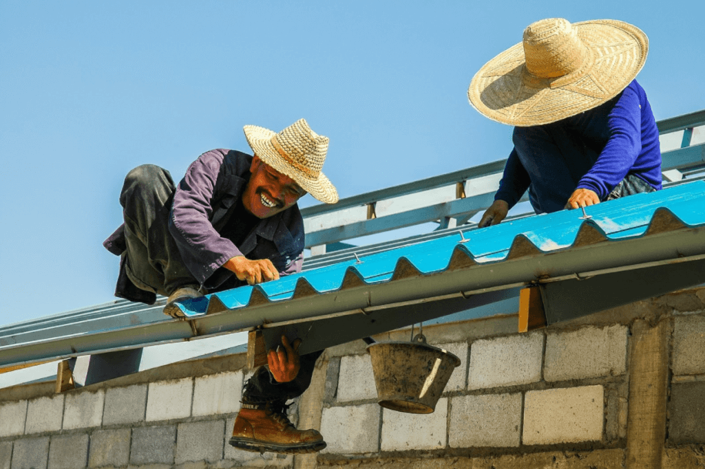 Roofer in Hawthorne